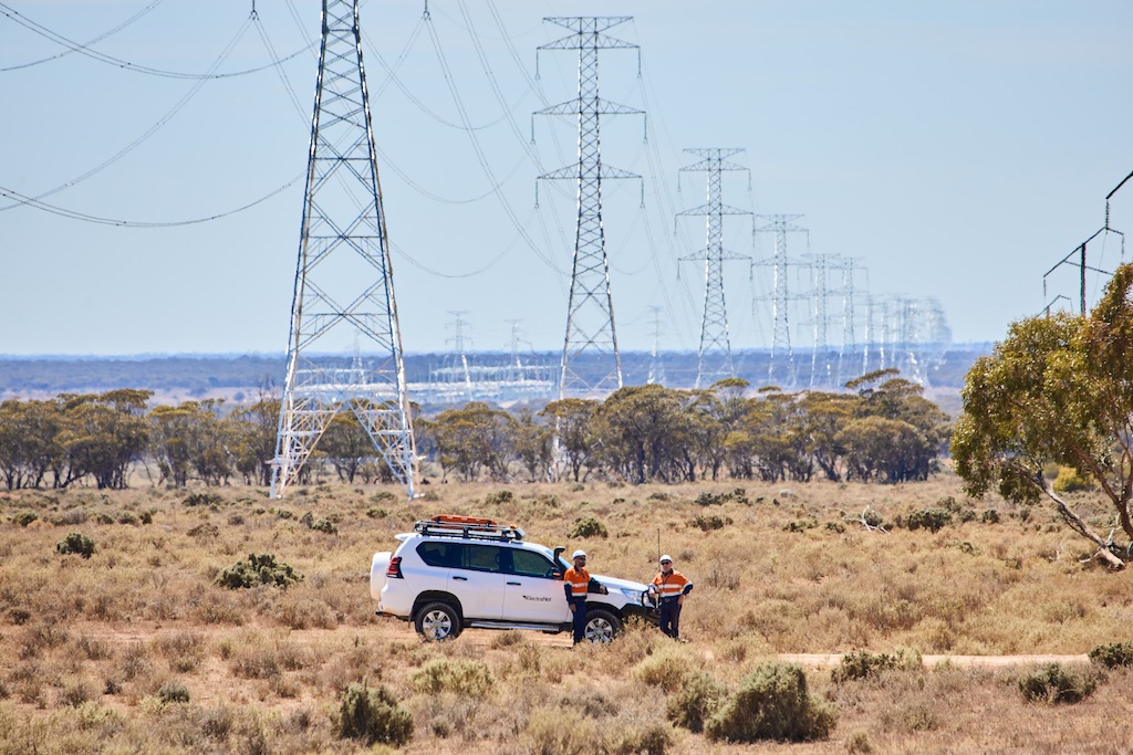 275kV towers between Robertstown and Bundey substations