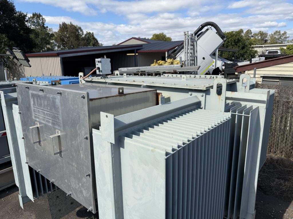 TRANSFORMER J18003 1 (12)