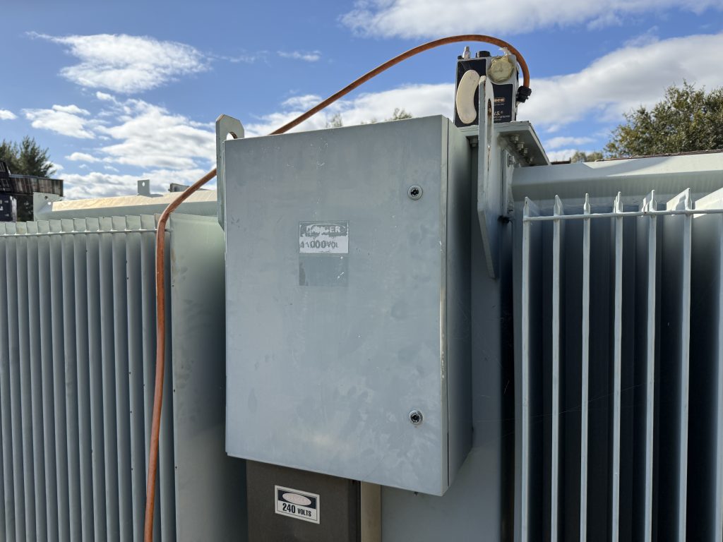 TRANSFORMER J18003 2 (8)